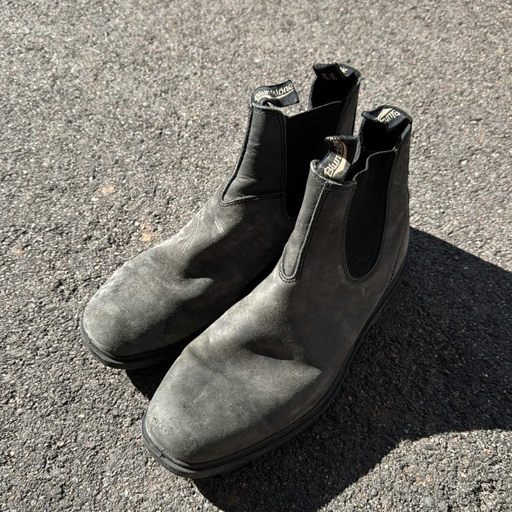 Blundstones Size 10 AU (11US)